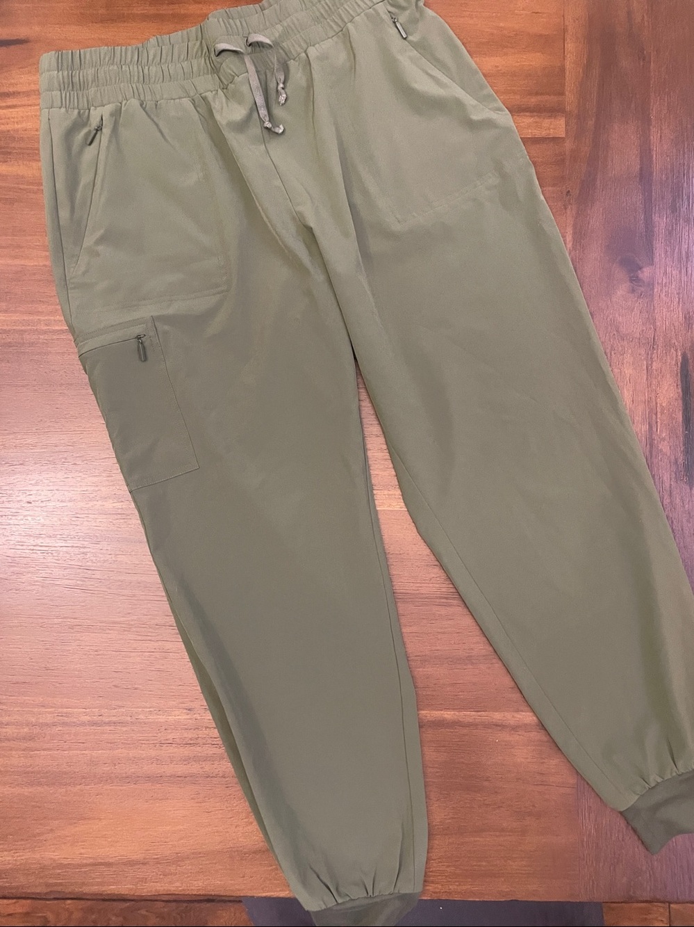 New Chico’s Zenergy Cargo Joggers